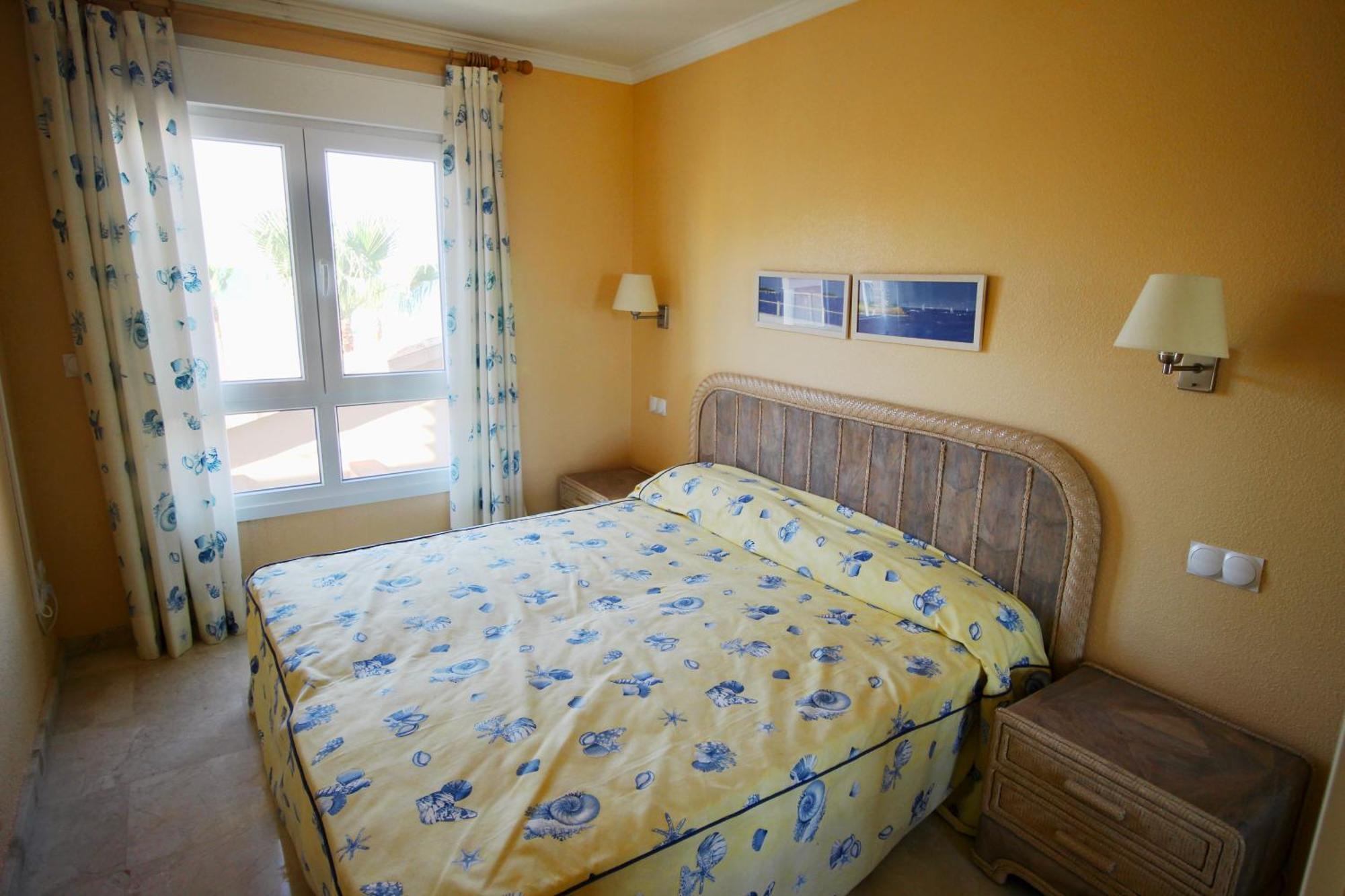 Atico Con Piscina Privada En Primera Linea Lägenhet Denia Rum bild